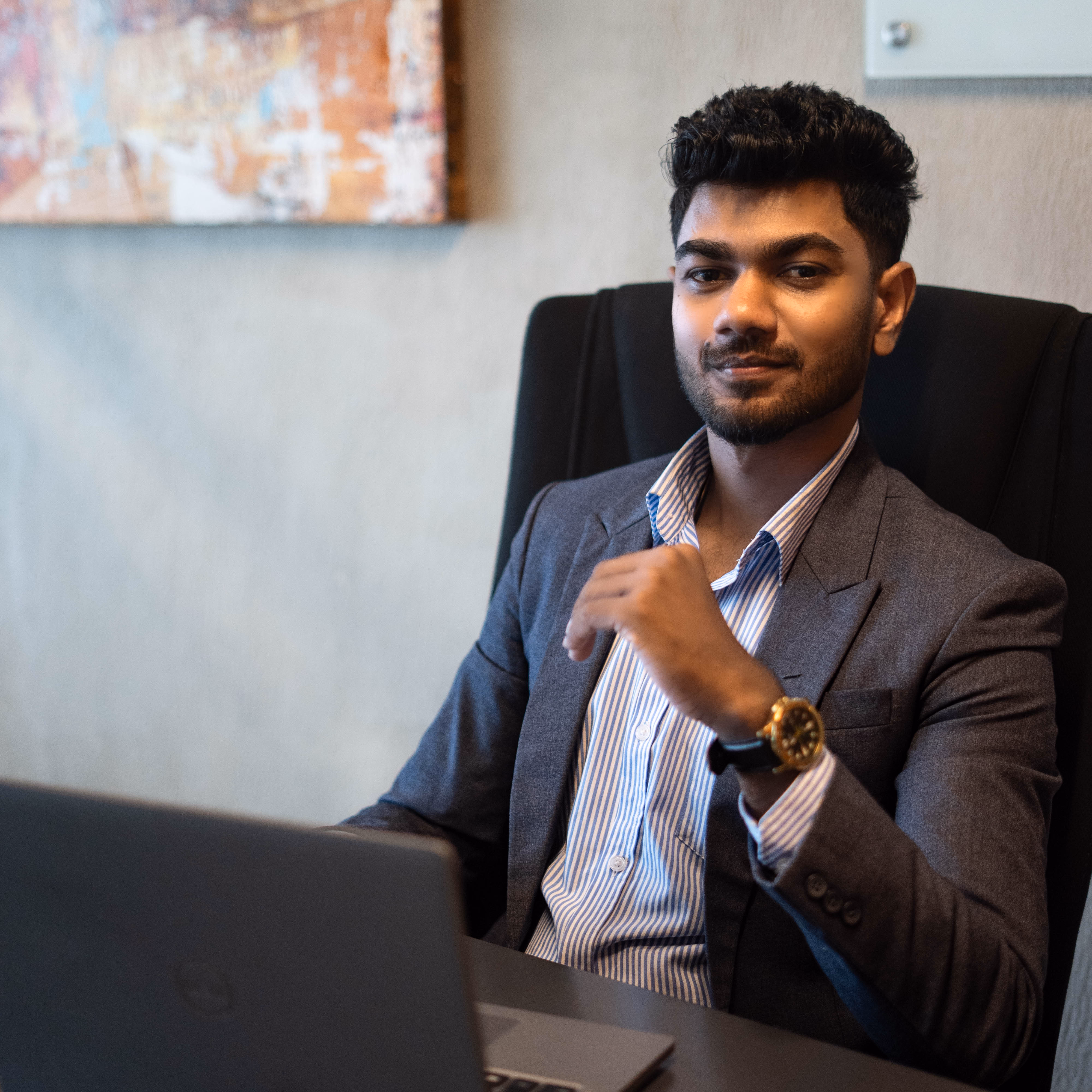 Nimsara Fernando Photo